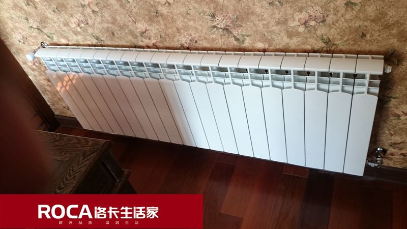 \ϾM(jn)ůƬڒt bůƬ  ˮ